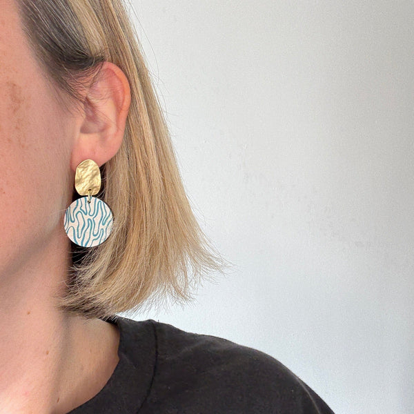 Doodle Blue Drop Deryn Jewellery 
